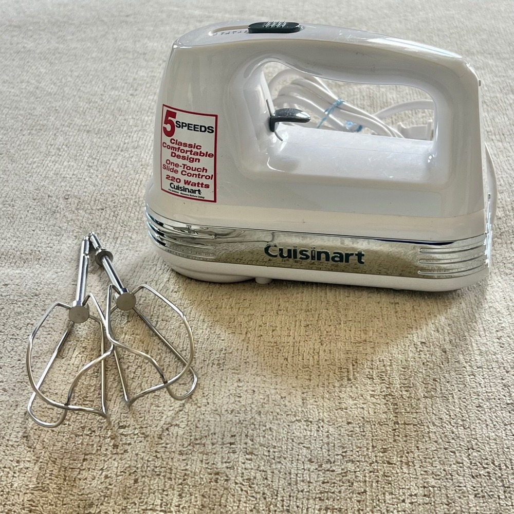 Cuisinart 5 Speed Hand Mixer White Chrome 220 Watts HM-50 Series with Beaters